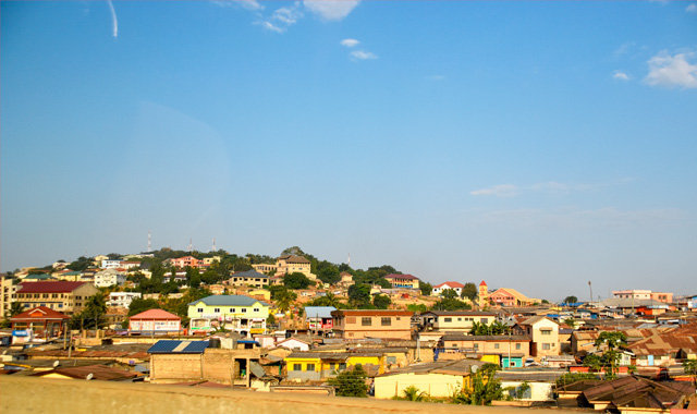 Onura de misión comercial a Ghana